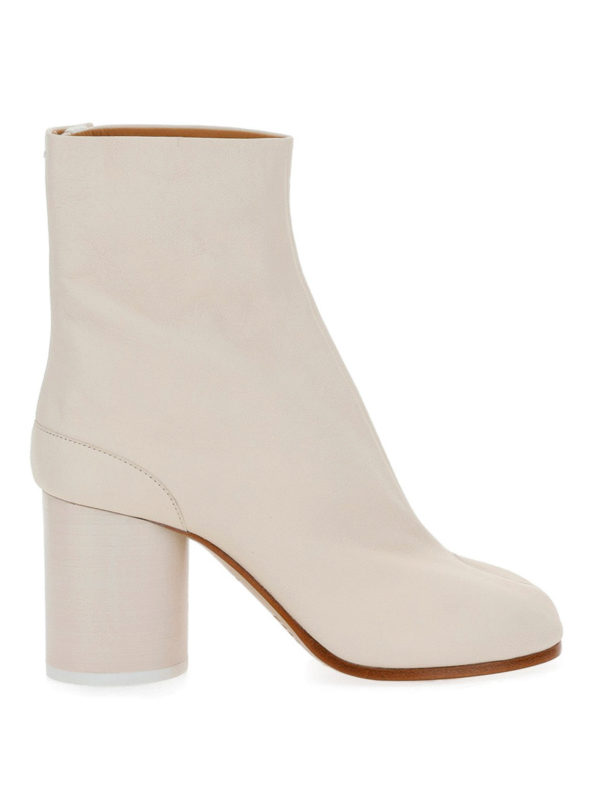 Maison Margiela: ankle boots - Tabi vintage effect ankle boots