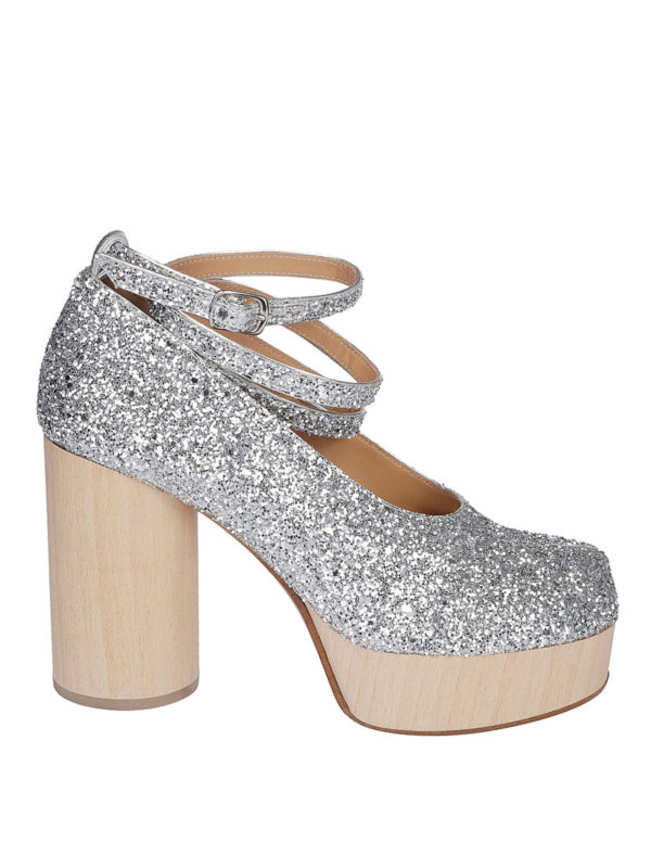 Maison Margiela: Pumps - Pumps - Silber
