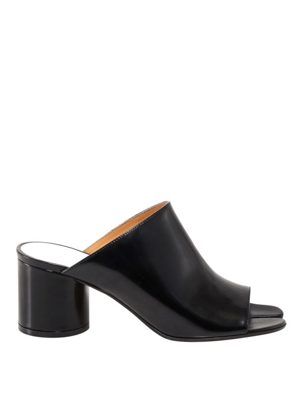 Maison Margiela: sandals - Tabi sandals