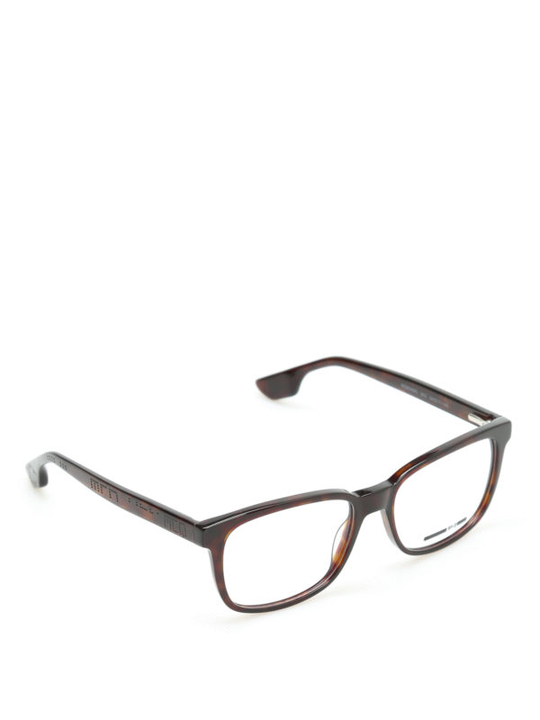 MCQ: Glasses - Squared frame glasses