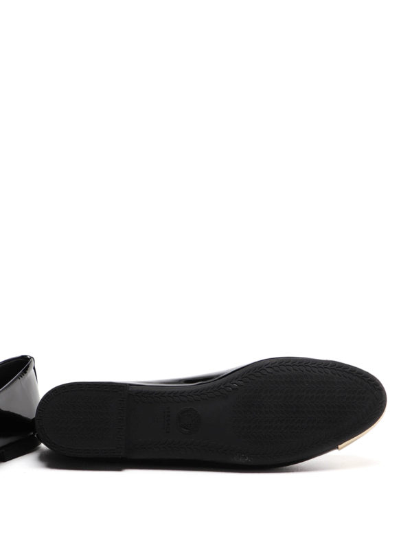 フラットシューズ - Medusa shop online: VERSACE