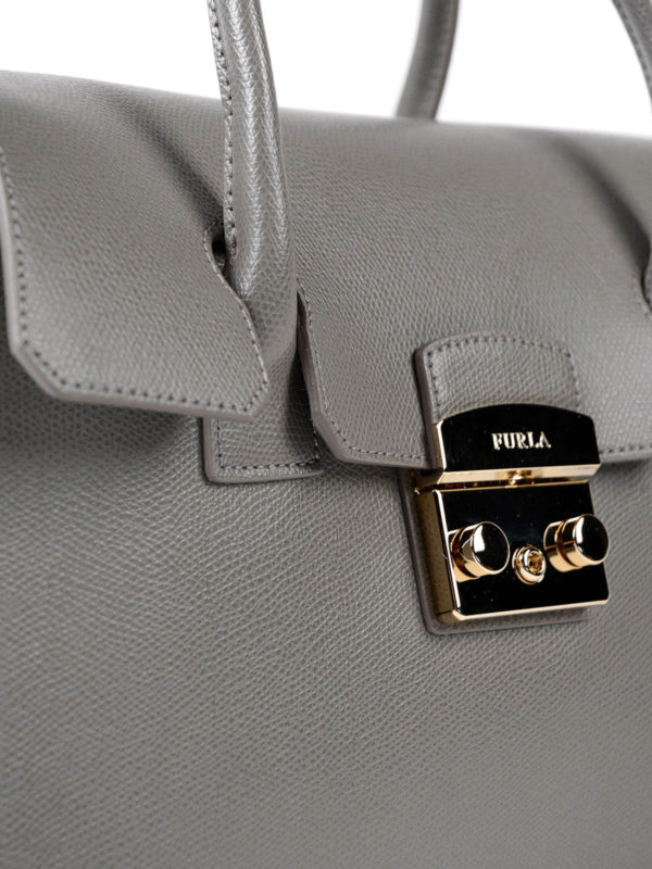 Borsa Metropolis M in pelle shop online: FURLA