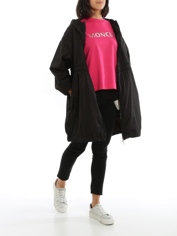 MONCLER: Parkas online - Parka - Schwarz