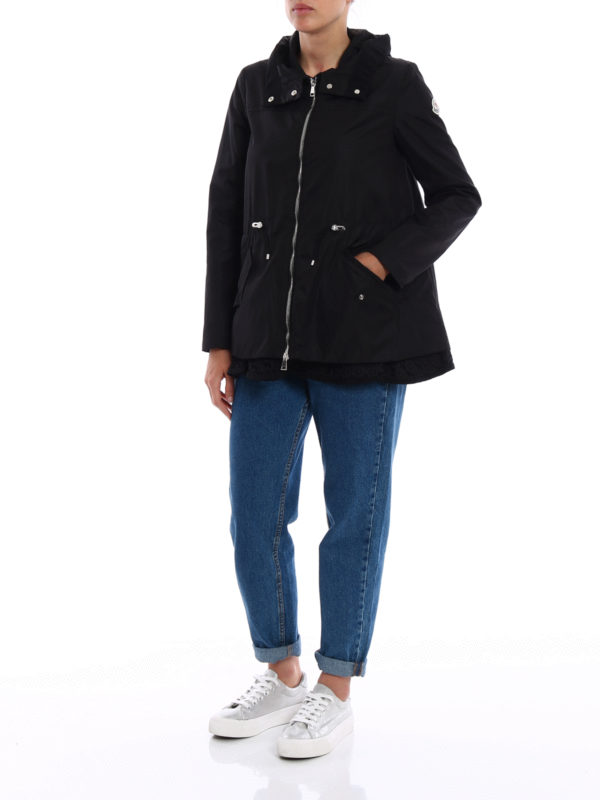 MONCLER: Parkas online - Parka - Schwarz