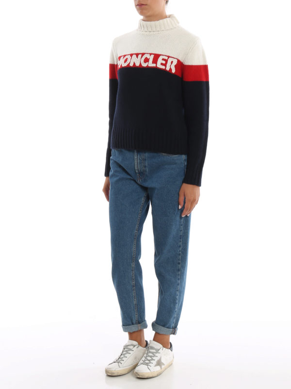 MONCLER: maglia a collo alto e polo online - Pullover color block con intarsio logo