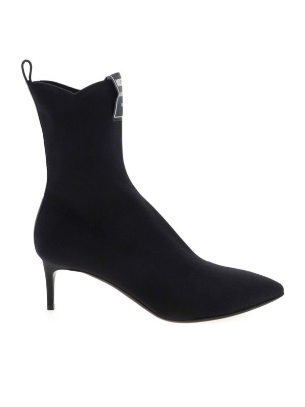 MOSCHINO: ankle boots - Logo label pointed ankle boots in black