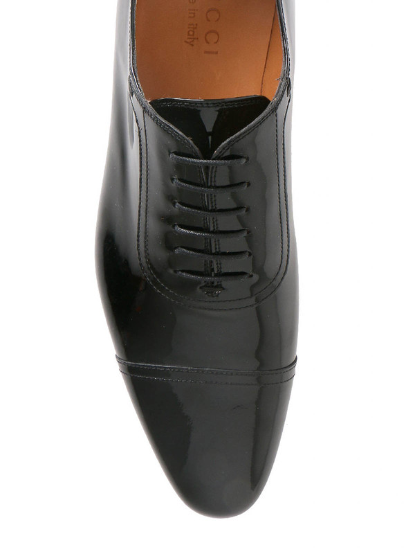 Stringata in vernice shop online: GUCCI