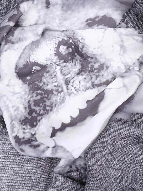 Rottweiler cashmere blend scarf shop online: GIVENCHY