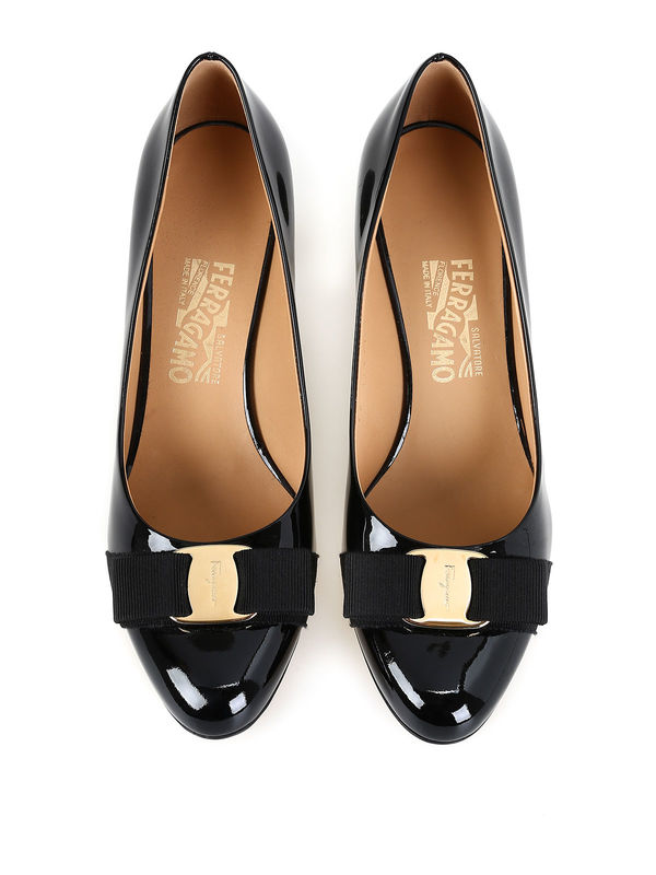 SALVATORE FERRAGAMO buy online Carla 55 patent leather pump