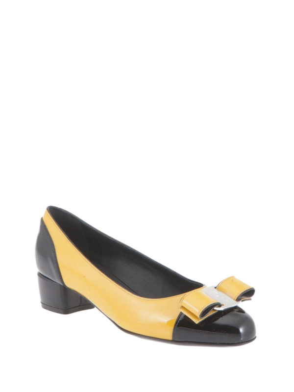 SALVATORE FERRAGAMO: Pumps online - Pumps - Gelb