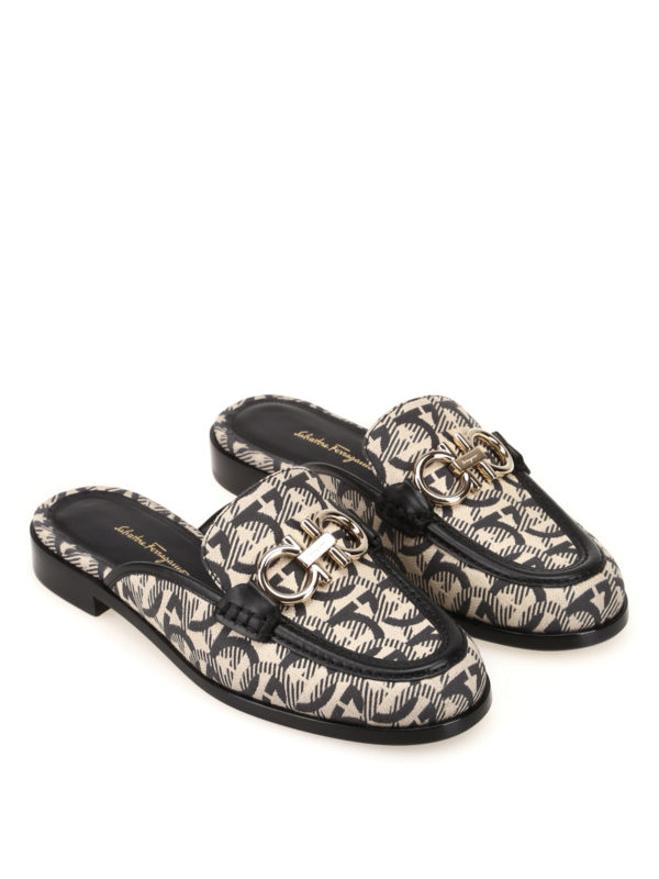 Gancini mule clearance slipper shoe