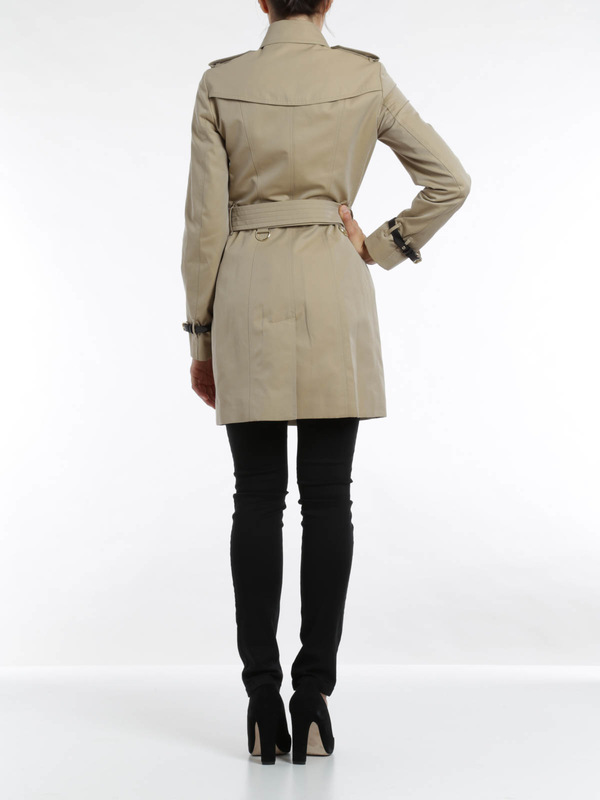 Sandringham Trench coat shop online: Burberry London