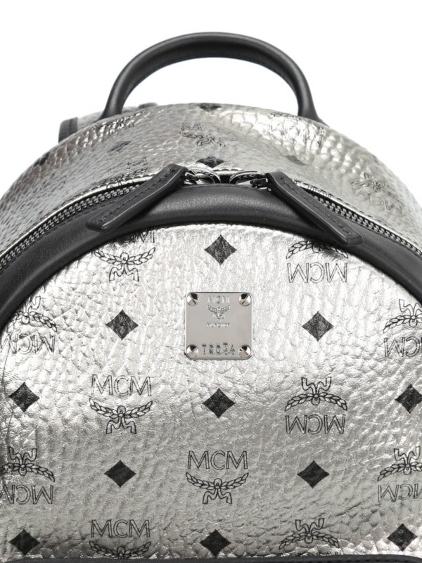 Zaino Small Stark con borchie shop online: MCM
