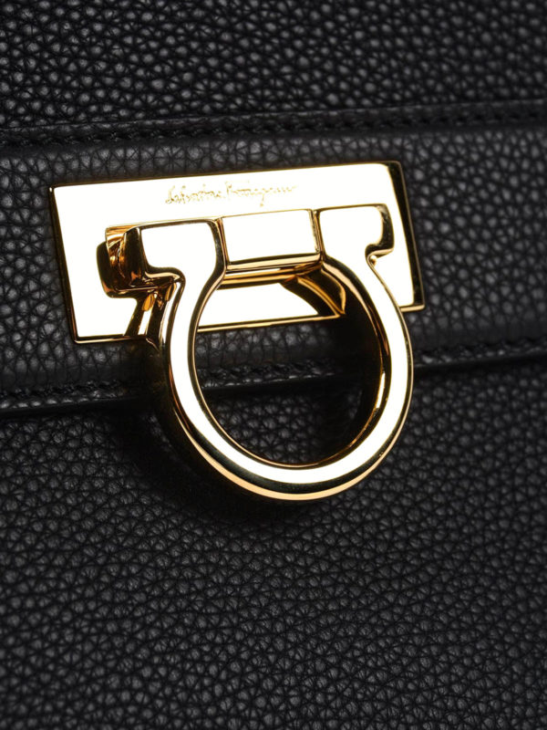 Borsa Sofia in pelle shop online: SALVATORE FERRAGAMO