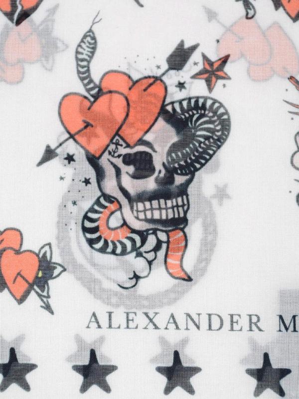 Baumwollschal Mit Tattoo-Print shop online: ALEXANDER MCQUEEN