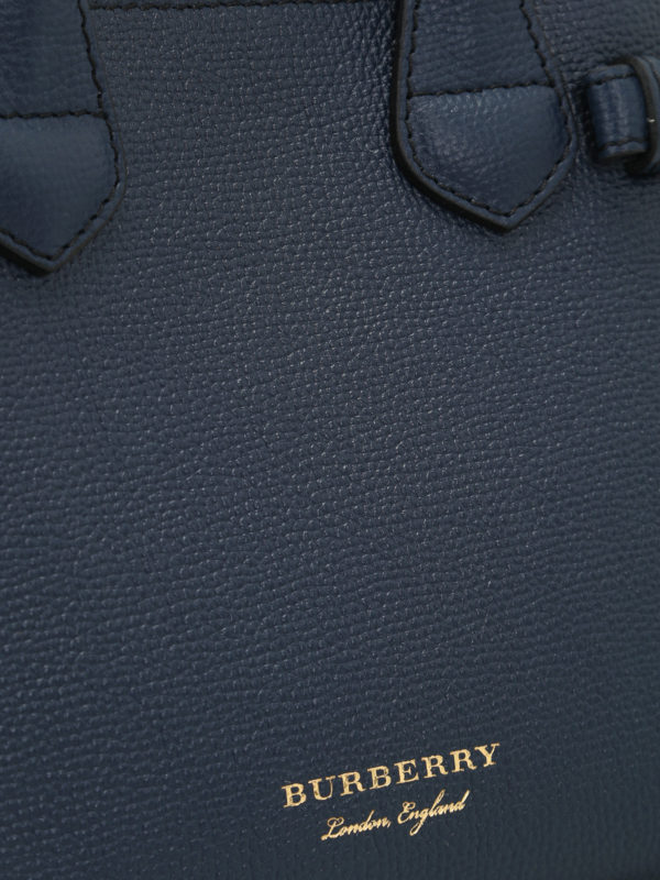 Shopper - Dunkelblau shop online: BURBERRY