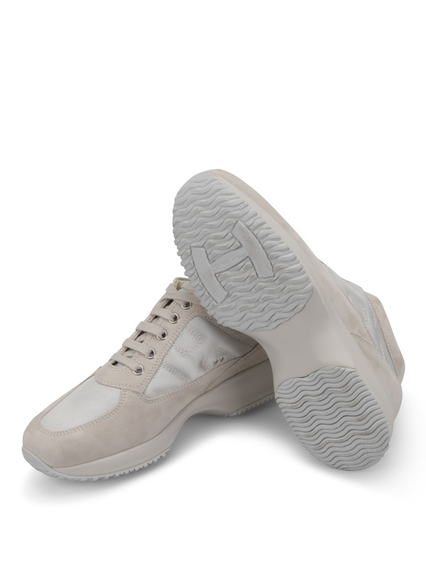 sneakers shop online Interactive