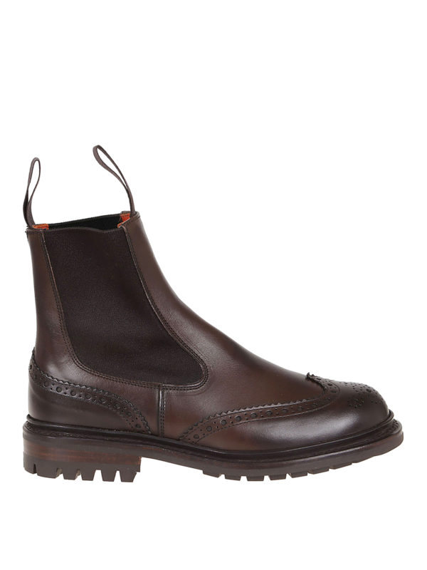 TRICKER