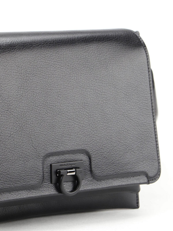 Trifolio logo shoulder strap leather bag shop online: SALVATORE FERRAGAMO