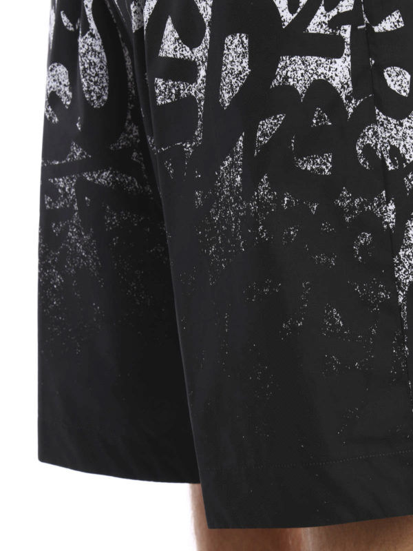 Trousers Shorts shop online Graffiti print bermuda