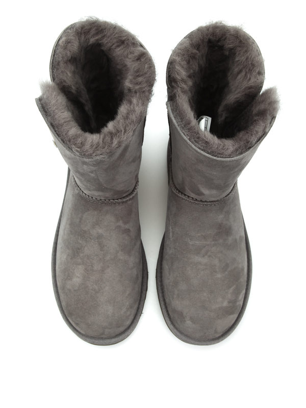 iKRIX UGG: Bailey Button boots