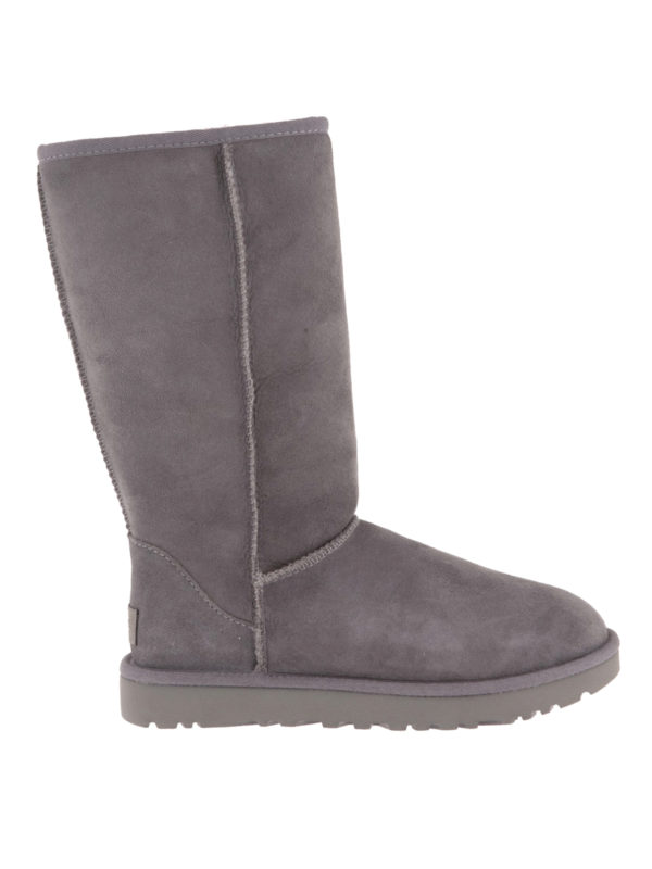 UGG: boots - Classic Tall II boots