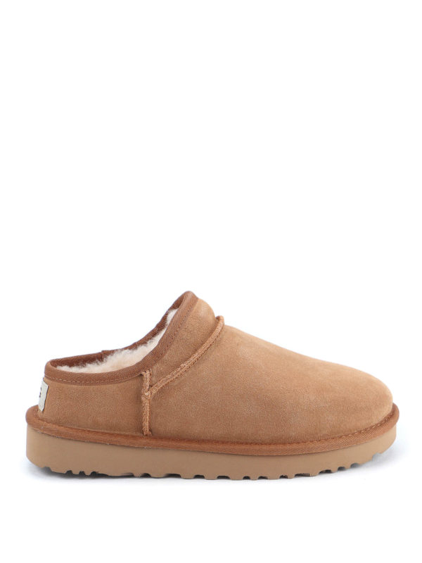 UGG: Loafers & Slippers - Classic suede slippers