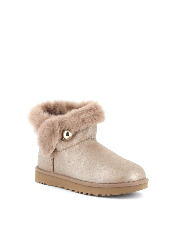 UGG: Bottines online - Bottines - Classic Fluff Pin Mini