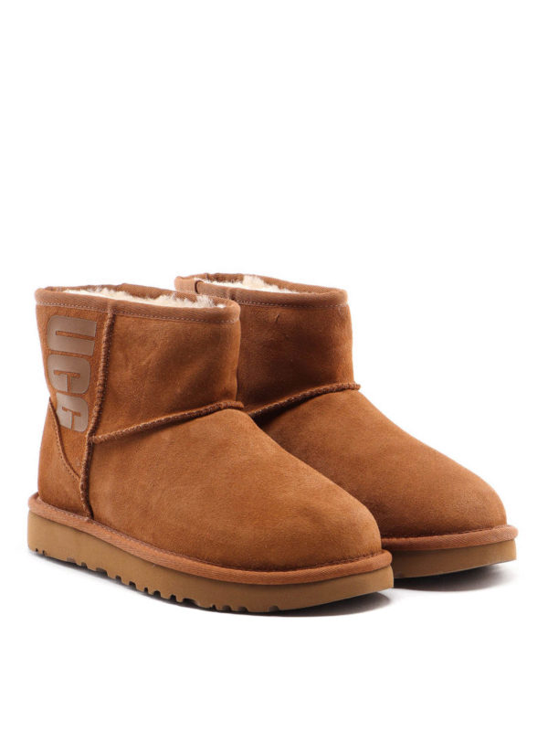 UGG: Bottines online - Bottines - Classic Mini Logo