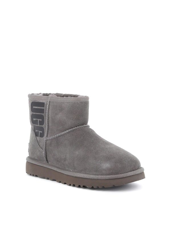UGG: Botines online - Botines - Classic Mini Logo Rubber