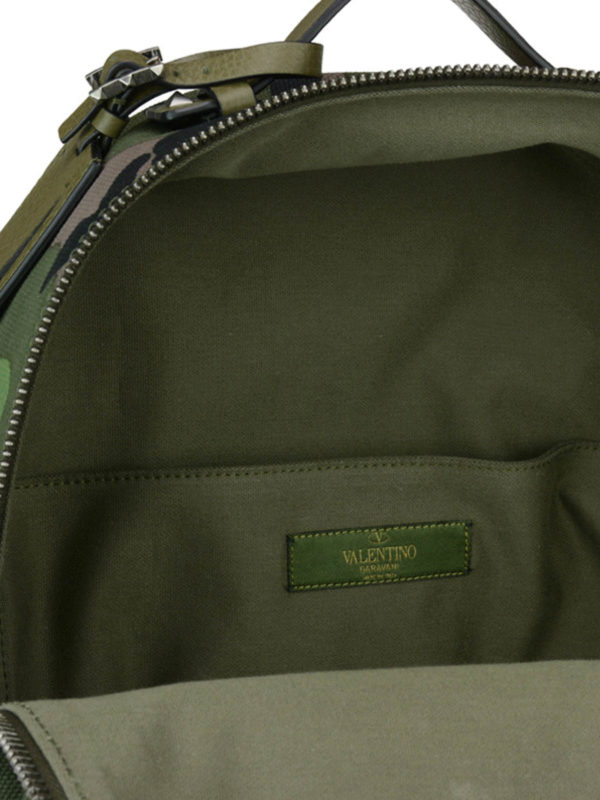 VALENTINO buy online バックパック メンズ - ダークグリーン