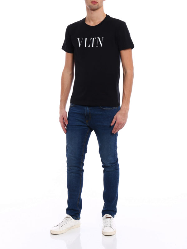 VALENTINO: t-shirts online - VLTN print black T-shirt
