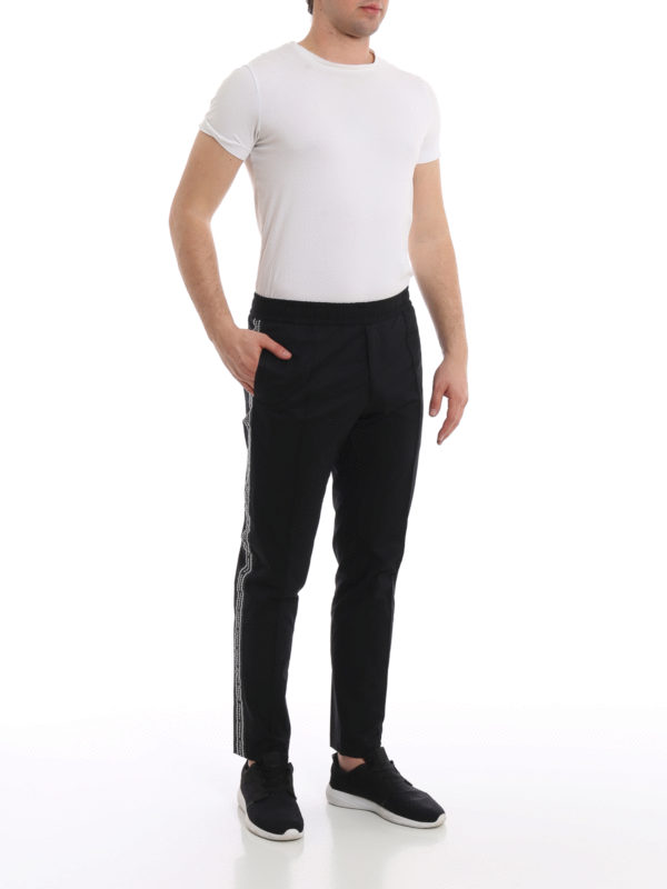 VERSACE: Pantalons casual online - Nastro Versace - Noir