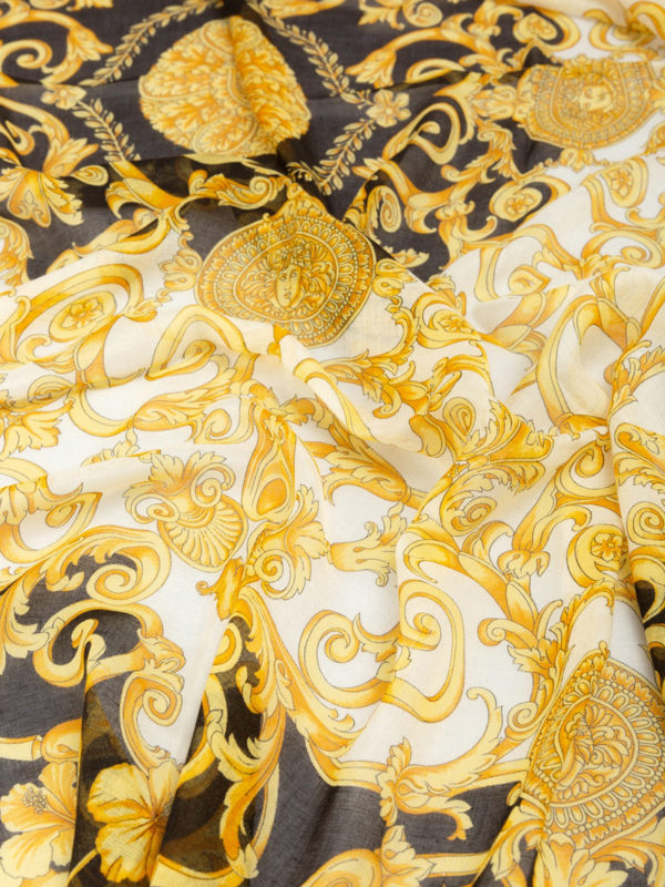 VERSACE: Stoles & Shawls online - Baroque print shawl