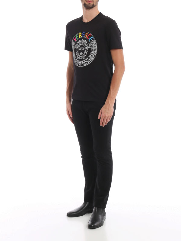 VERSACE: t-shirts online - Rainbow logo embroidery black Tee