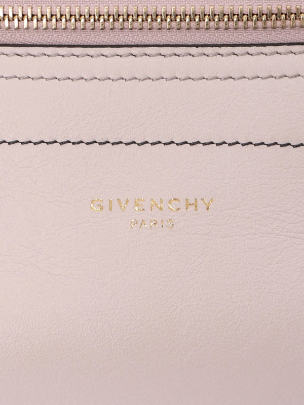 Riñonera - Whip shop online: GIVENCHY