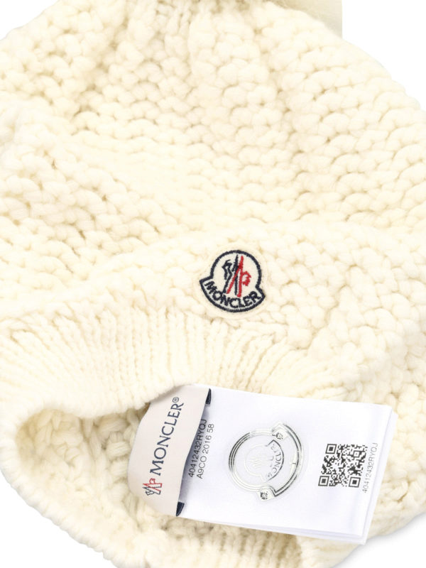 Wool blend fur bobble beanie shop online: MONCLER