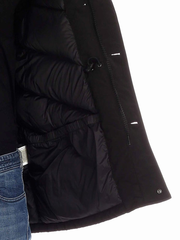 iKRIX WOOLRICH: Black Arctic Parka Tt