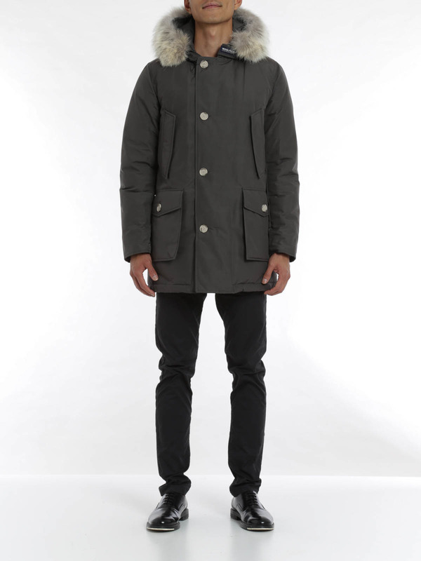 WOOLRICH: Lange Daunenmäntel online - Arctic Parka