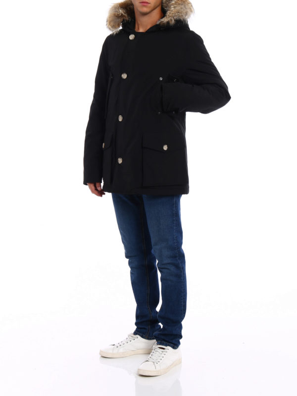 WOOLRICH: Parkas online - Parka - Schwarz