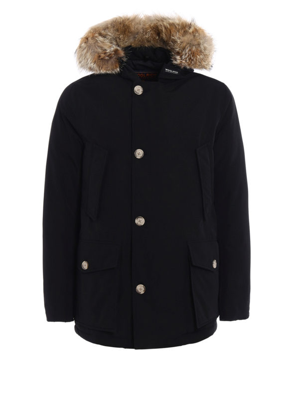 WOOLRICH: Parkas - Parka - Schwarz
