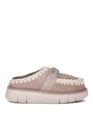 MOU: sabot - Mules in suede con logo in metallo