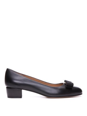 SALVATORE FERRAGAMO: court shoes - Vara decollete