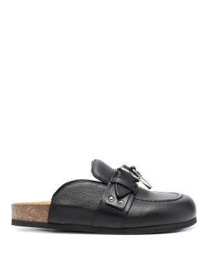 J.W. ANDERSON: Mocassini e slippers - Mules in pelle con dettaglio lucchetto