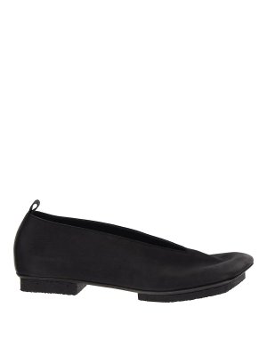 UMA WANG: classic shoes - flats in black matt with slanted squared toe