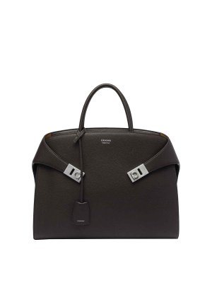 FERRAGAMO: クロスボディバッグ - クロスボディバッグ - ブラウン