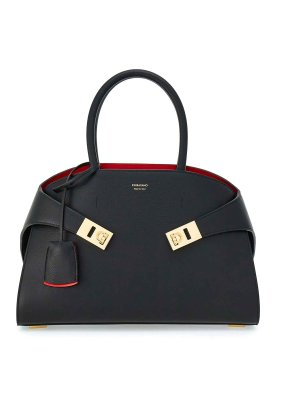 【STELLA McCARTNEY】❗️約7割引❗️新品タグ付き赤色トップス〜 STELLA McCARTNEY】❗️約7割引❗️新品タグ付き赤色トップス〜