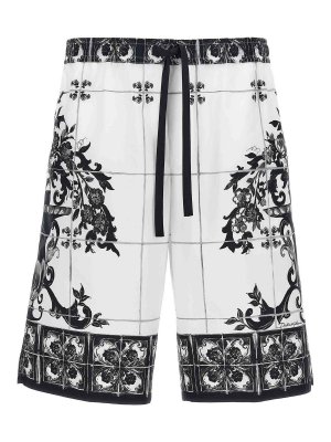 DOLCE & GABBANA: pantaloni shorts - Pantaloncini di bermuda a stampa maiolica