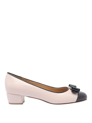 FERRAGAMO: court shoes - Vara Pumps