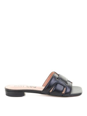 BIBI LOU: sandals - Black Flat Ciabatta in leather